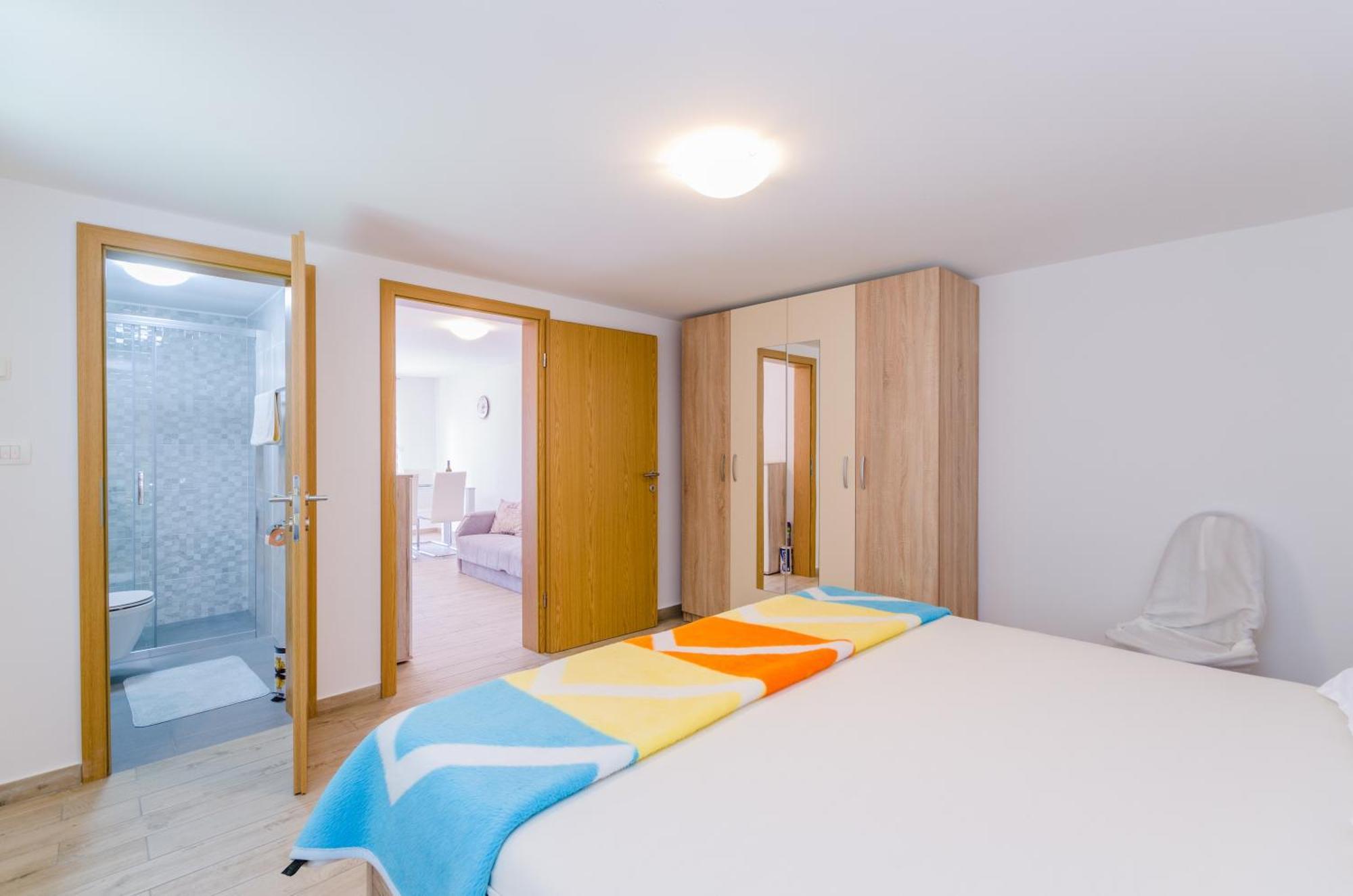 Leng Apartment Dramalj Bagian luar foto