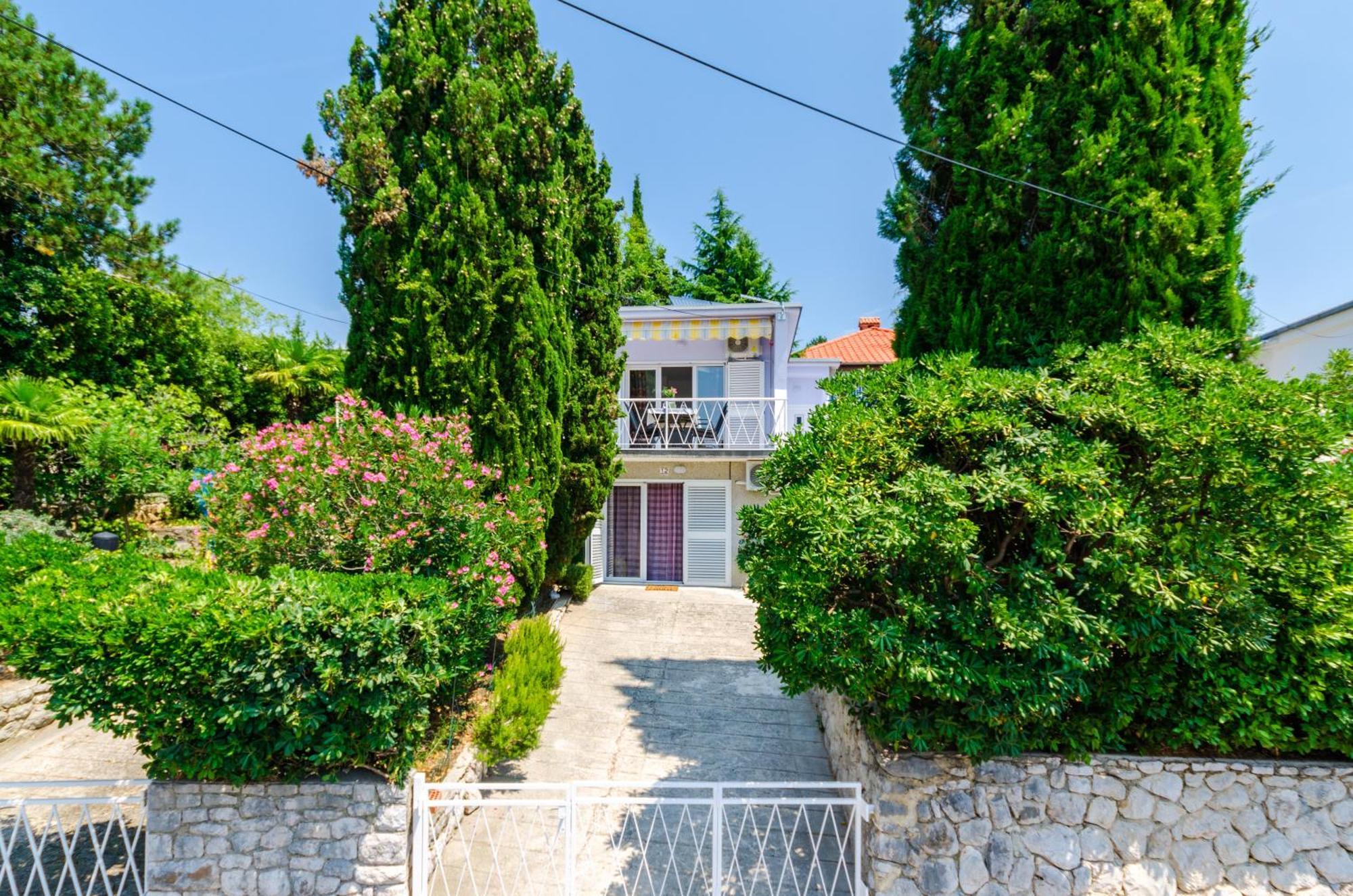 Leng Apartment Dramalj Bagian luar foto