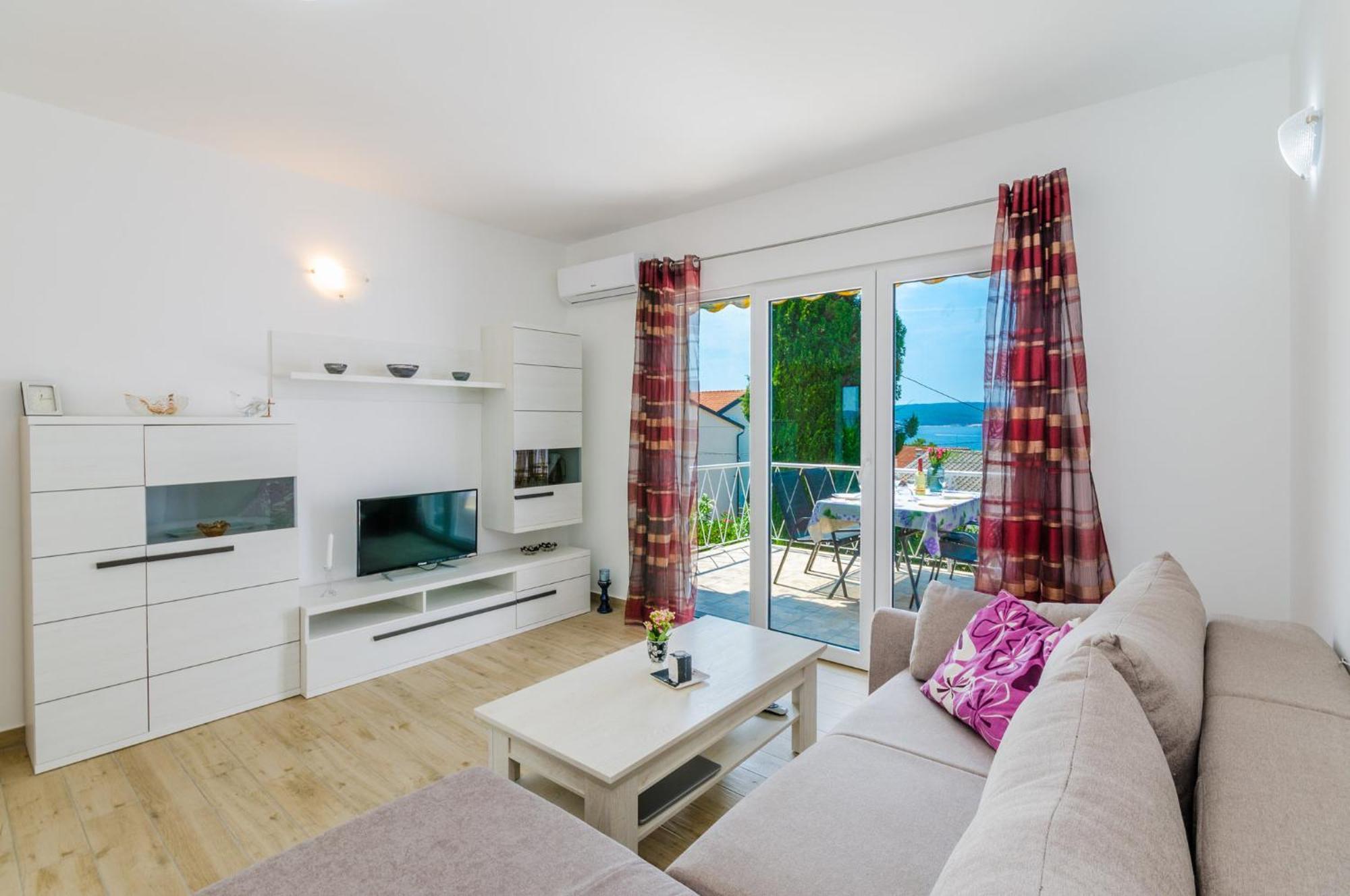Leng Apartment Dramalj Bagian luar foto